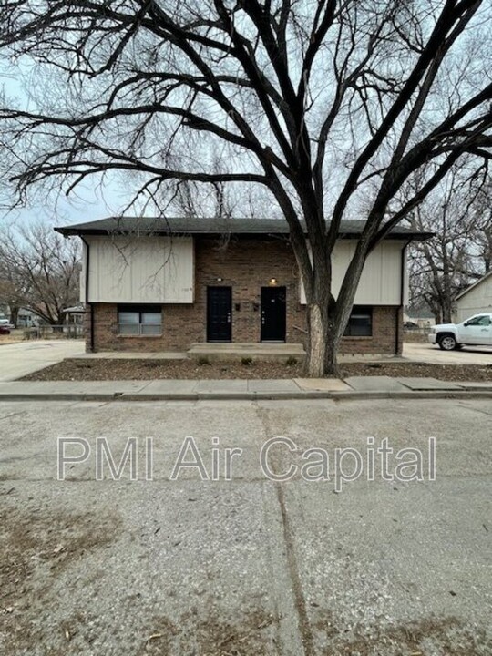 1102 E Morris St in Wichita, KS - Building Photo