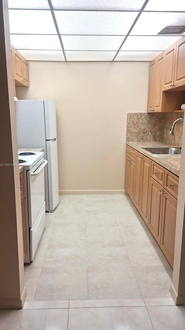 property at 400 SW 134th Way