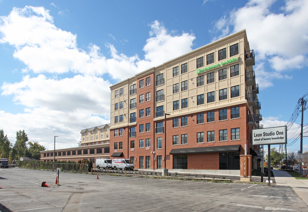 The Residences at the Mosey in Williamsville, NY - Building Photo
