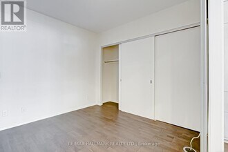 1-311 Bloor St E in Toronto, ON - Building Photo - Building Photo