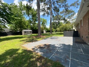 809 Edgewood Dr in Jacksonville, NC - Building Photo - Building Photo