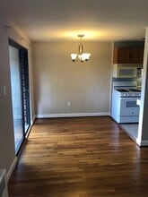 1575 N Colonial Ter, Unit 403 in Arlington, VA - Building Photo - Building Photo