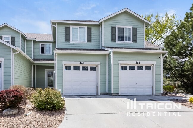 property at 846 Red Thistle View
