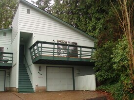 515 16th Ave SE in Olympia, WA - Building Photo