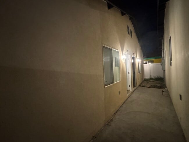 property at 3006 S Palm Grove Ave
