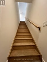 158 EVERETT Cmn in St Catharines, ON - Building Photo - Building Photo