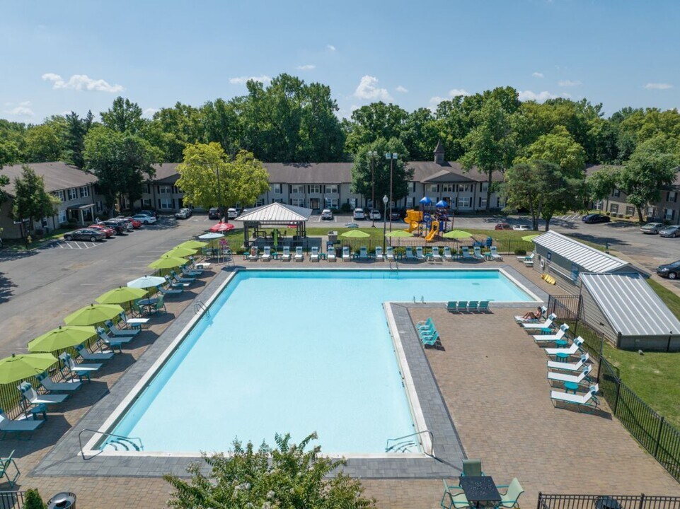 Enclave at Breckenridge in Louisville, KY - Building Photo