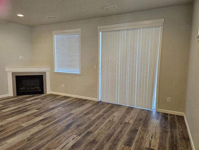 5724 NE 58th Way in Vancouver, WA - Building Photo - Building Photo