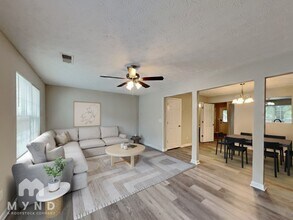 2696 Creek Mill Ln in Gainesville, GA - Foto de edificio - Building Photo