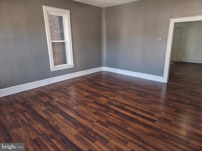 property at 181 S Tulpehocken St