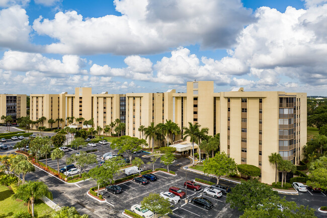 Environ Towers in Lauderhill, FL - Building Photo - Building Photo