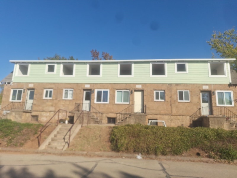 1100 7th St, Unit South in Pawnee, OK - Building Photo