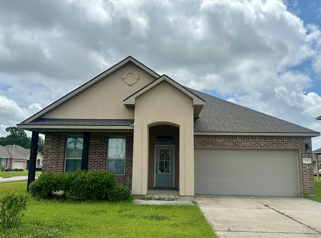 property at 101 Garden Oaks Ave
