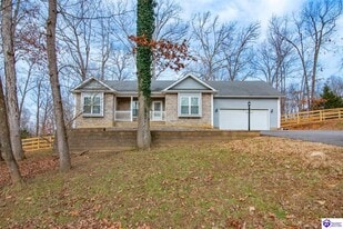 28 Sunny View Rd in Brandenburg, KY - Building Photo