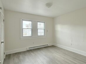 210-212 Center Ave in Plymouth, PA - Building Photo - Building Photo