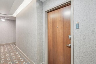 777 N Ashley Dr in Tampa, FL - Building Photo - Building Photo