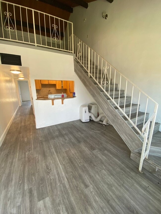 property at 836 Illinois Ave