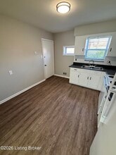 3007 Pamela Wy in Louisville, KY - Building Photo - Building Photo