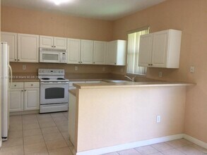 12861 SW 134th St in Miami, FL - Building Photo - Building Photo