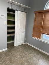 366 Independence Dr in Holland, PA - Foto de edificio - Building Photo