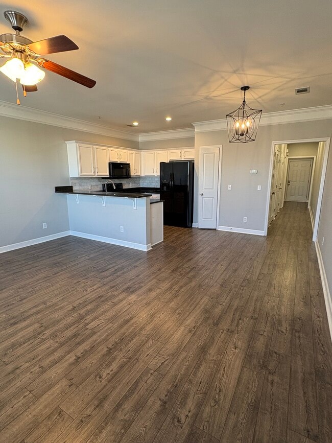 2310 Elliott Ave, Unit 823 in Nashville, TN - Foto de edificio - Building Photo