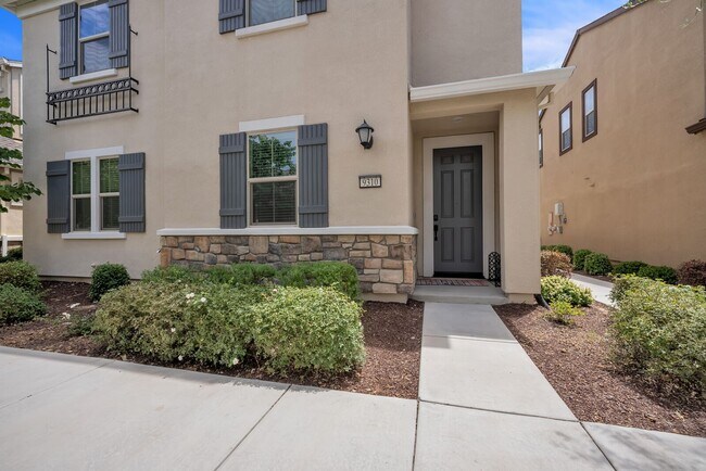 9310 Mystic Lake Alley in Sacramento, CA - Building Photo - Building Photo