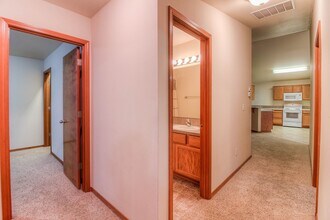 1007 S 91st Ave in Yakima, WA - Building Photo - Building Photo