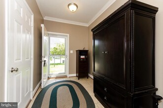 16942 Chesley Pl in Woodbridge, VA - Building Photo - Building Photo