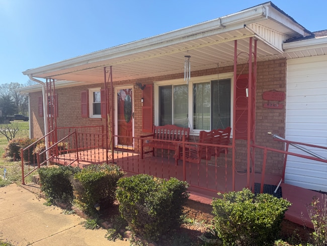 property at 2630 Amity Hill Rd