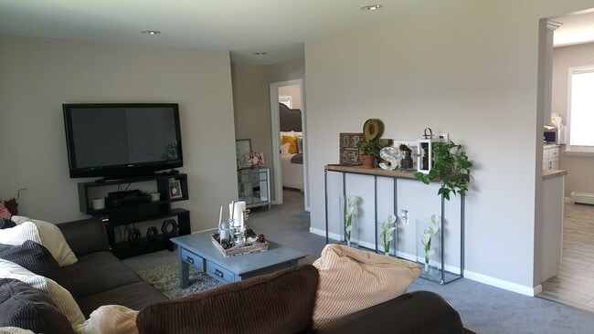 133 S 18th Ave, Unit 133 So 18th Ave Unit C