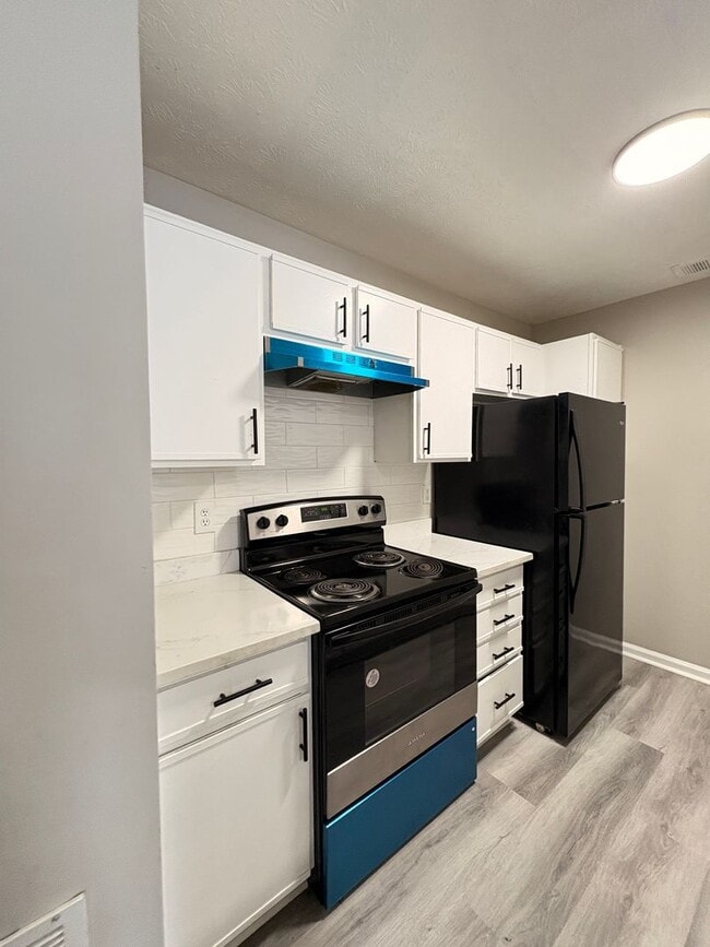 property at 7945 Kingsmead Way