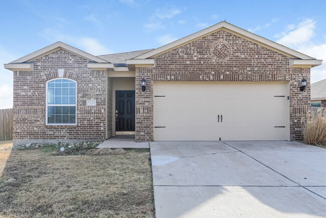 property at 2120 Foxglove Ct