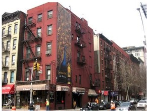 169 Thompson St in New York, NY - Building Photo - Building Photo