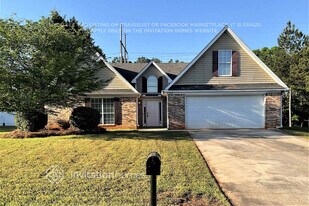 1429 Fall River Dr in Conyers, GA - Building Photo