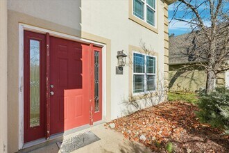 421 S Village Cir in Columbia, MO - Building Photo - Building Photo