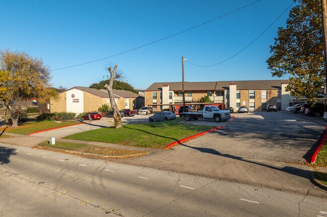 Centre Square in Richardson, TX - Building Photo - Building Photo