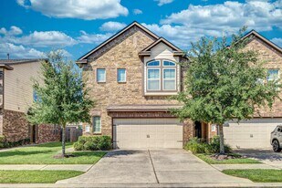3414 Harvest Meadow Ln in Rosenberg, TX - Building Photo