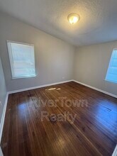 3645 Hendricks Cove in Memphis, TN - Foto de edificio - Building Photo