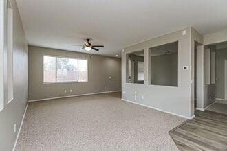 3433 E Arianna Ave in Gilbert, AZ - Foto de edificio - Building Photo