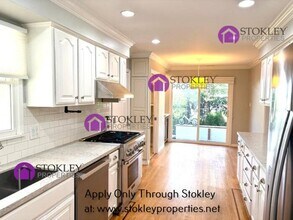 231 Ivy Dr in Orinda, CA - Building Photo - Building Photo