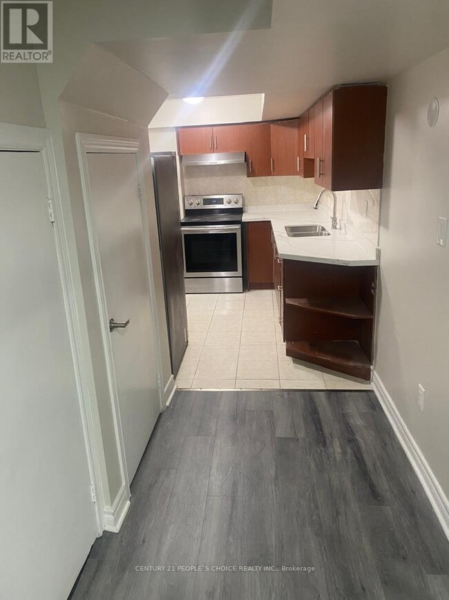 property at 70 Vanwood Crescent