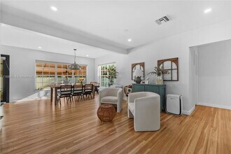 6331 SW 18th Terrace in Miami, FL - Building Photo - Building Photo