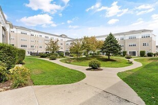 211 Central St in Norwood, MA - Building Photo