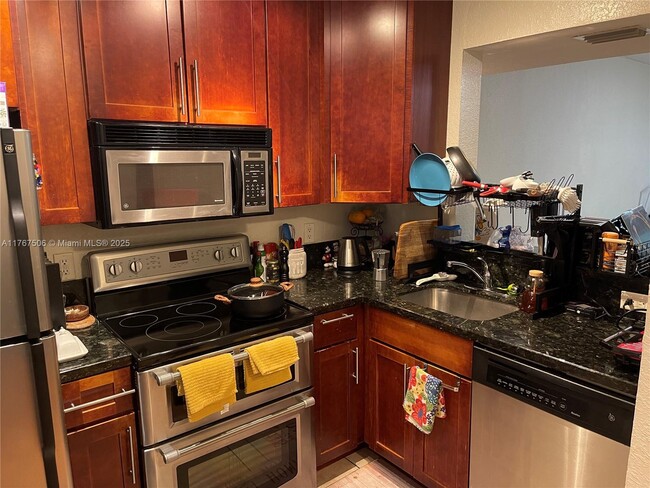 350 84th St in Miami Beach, FL - Building Photo - Building Photo