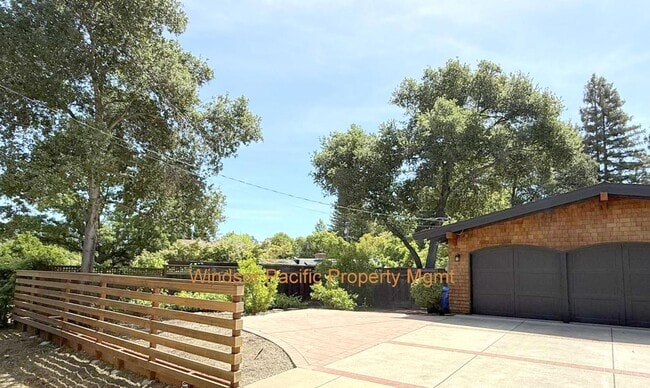 1842 Reliez Valley Rd in Lafayette, CA - Building Photo - Building Photo