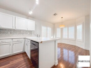 2210 E Monona Dr in Phoenix, AZ - Building Photo - Building Photo
