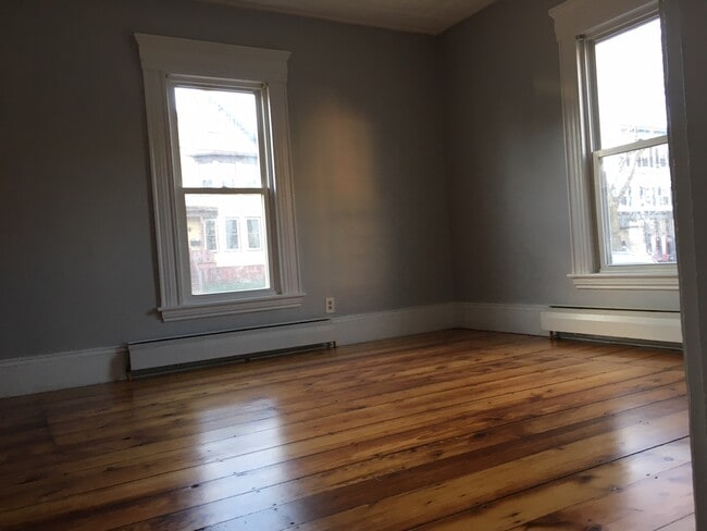 857 Broadway, Unit Unit 1