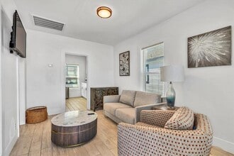5301 Avenue M in Galveston, TX - Building Photo - Building Photo