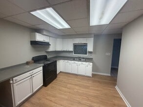 609 W Race St in Pottsville, PA - Foto de edificio - Building Photo