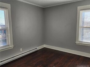 405-407-407 Franklin Ave in Hartford, CT - Foto de edificio - Building Photo